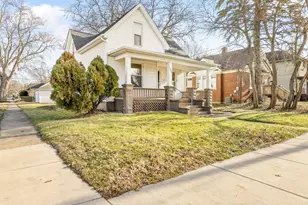 1004 15th St, Rockford, IL 61104 - Photo 2