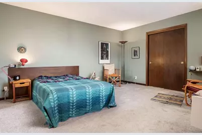 5055 Woodlake Drive, Loves Park, IL 61111 - Photo 34