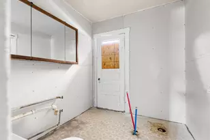 416 N Horsman St, Rockford, IL 61101 - Photo 14