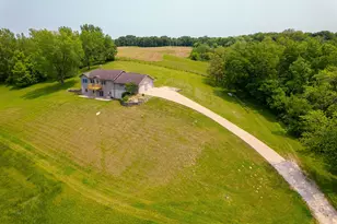 9304 Ellis Rd, Fenton, IL 61251 - Photo 4