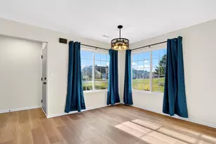 7636 Creek Bend, Rockford, IL 61114 - Photo 4