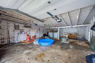 425 N Hinkley Ave, Rockford, IL 61101 - Photo 30