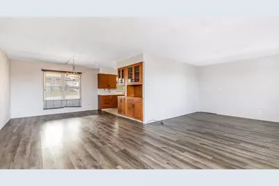 415 W Columbia Avenue, Stockton, IL 61085 - Photo 8