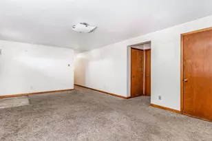 415 W Columbia Ave, Stockton, IL 61085 - Photo 28