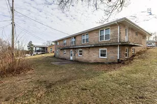 415 W Columbia Ave, Stockton, IL 61085 - Photo 44