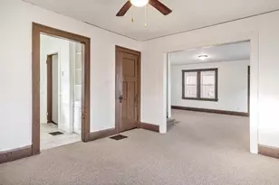 421 Olive St, Rockford, IL 61107 - Photo 14