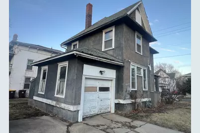 1256 S Oak Street, Freeport, IL 61032 - Photo 1