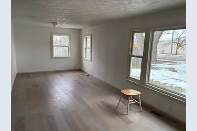 2717 20th Street, Rockford, IL 61109 - Photo 2