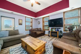 709 Franklin St, Oregon, IL 61061 - Photo 8