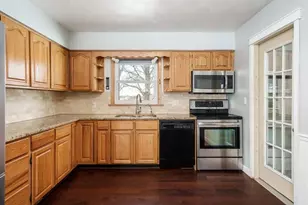 114 Bunn Dr, Rockton, IL 61072 - Photo 10