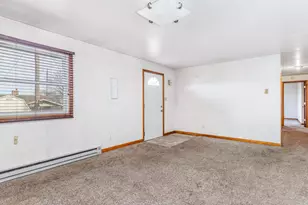 415 W Columbia Ave, Stockton, IL 61085 - Photo 28