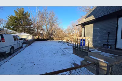 1618 Evergreen Street, Rockford, IL 61103 - Photo 4