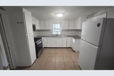 2935 Potter Street, Rockford, IL 61109 - Photo 6