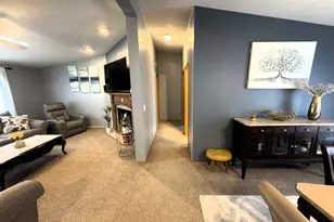 2334 Blossom Ln, Belvidere, IL 61008 - Photo 14