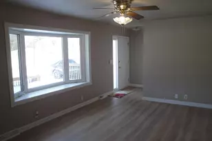 1301 Juniper Ln, Machesney Park, IL 61115 - Photo 4