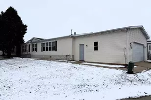 101 Club Cir, Belvidere, IL 61008 - Photo 1