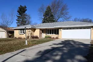 2623 Lorado Ln, Rockford, IL 61101 - Photo 1