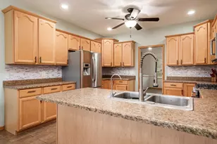 3271 N Silver Ridge Dr, Oregon, IL 61061 - Photo 6