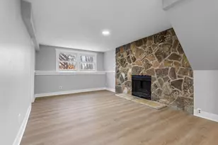 2718 Norway Pine Rd, Rockford, IL 61109 - Photo 2