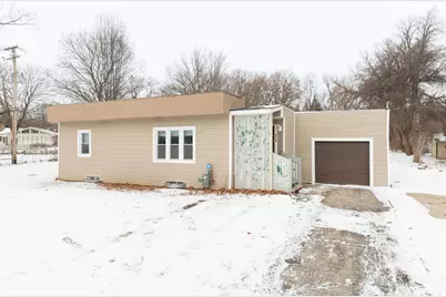 6518 Harrison Avenue, Rockford, IL 61108 - Photo 2