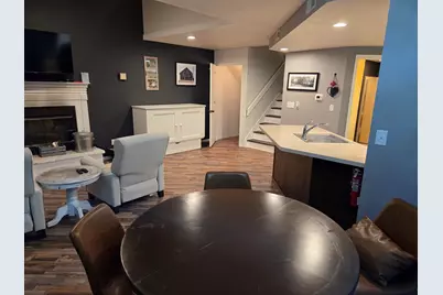 107 East Point Drive, Galena, IL 61036 - Photo 8