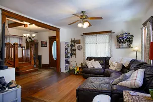 404 Oak St, Lena, IL 61048 - Photo 2