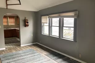 1956 La Salle St, Ottawa, IL 61350 - Photo 8