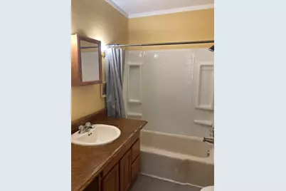 1956 Lasalle St, Ottawa, IL 61350 - Photo 10