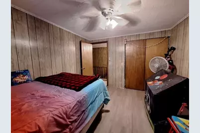 200 N Oregon Street, Troy Grove, IL 61372 - Photo 22