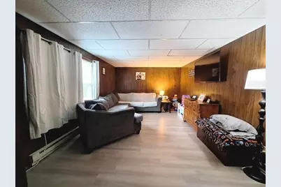 200 N Oregon Street, Troy Grove, IL 61372 - Photo 16