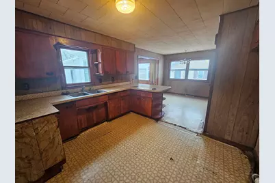 907 Merrill Avenue, Loves Park, IL 61111 - Photo 10