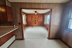 907 Merrill Ave, Loves Park, IL 61111 - Photo 14