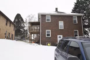 1305 Garrison Ave, Rockford, IL 61103 - Photo 2