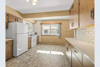 1321 Northfield Avenue, Loves Park, IL 61111 - Photo 10