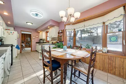 4307 Tallwood Avenue, Rockford, IL 61114 - Photo 16