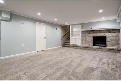 6747 Lynnhurst Lane, Roscoe, IL 61073 - Photo 48