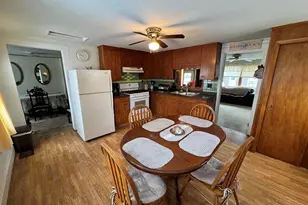 328 E Carroll St, Lanark, IL 61046 - Photo 10