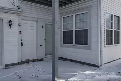 10138 Monarch Rd #4, Roscoe, IL 61073 - Photo 4