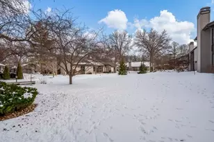 5357 Winding Creek Dr, Rockford, IL 61114 - Photo 6