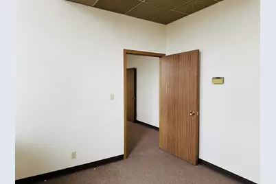 773 W Lincoln, Freeport, IL 61032 - Photo 10