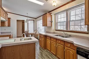 5488 Mahogany Ln, Roscoe, IL 61073 - Photo 10