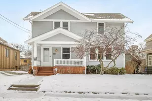 526 Paris Ave, Rockford, IL 61107 - Photo 1