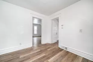 906 S 5th St, Rockford, IL 61104 - Photo 10