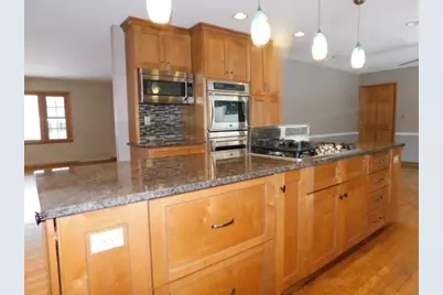 821 Tamarack Lane, Rockford, IL 61107 - Photo 12