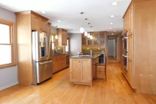 821 Tamarack Ln, Rockford, IL 61107 - Photo 8