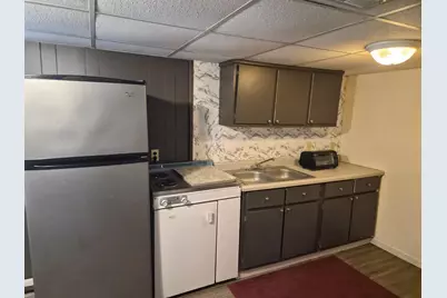 810 Camlin Avenue, Rockford, IL 61103 - Photo 16