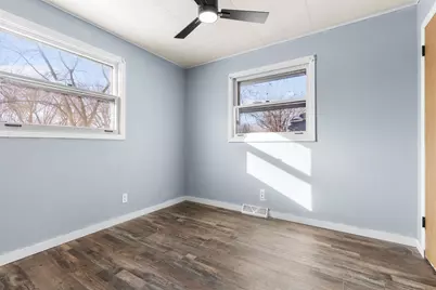 222 Liberty Boulevard, Machesney Park, IL 61115 - Photo 8