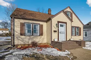 3308 California Rd, Rockford, IL 61108 - Photo 2