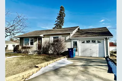 716 Viaduct Road, Savanna, IL 61074 - Photo 1