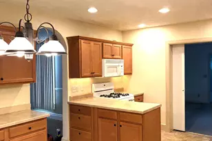 1708 Camp Ave, Rockford, IL 61103 - Photo 10